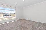 https://images.listonce.com.au/custom/160x/listings/27-eyckens-road-lucas-vic-3350/733/01971733_img_02.jpg?bEXfNaJJHhk