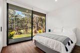 https://images.listonce.com.au/custom/160x/listings/27-first-street-hepburn-springs-vic-3461/608/01195608_img_11.jpg?VAOlGRMC4lg