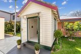 https://images.listonce.com.au/custom/160x/listings/27-florence-street-mentone-vic-3194/888/01433888_img_10.jpg?Omn218j1bh0