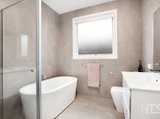 https://images.listonce.com.au/custom/160x/listings/27-gap-road-riddells-creek-vic-3431/592/01772592_img_12.jpg?p5PMtFPnMMA
