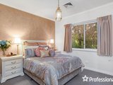 https://images.listonce.com.au/custom/160x/listings/27-george-street-lilydale-vic-3140/979/01524979_img_08.jpg?KlH7oCqDvgY