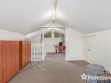 https://images.listonce.com.au/custom/160x/listings/27-george-street-lilydale-vic-3140/979/01524979_img_14.jpg?MigGDQoPGm4