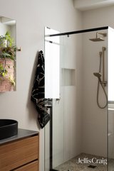 https://images.listonce.com.au/custom/160x/listings/27-halpin-street-brunswick-west-vic-3055/473/01980473_img_18.jpg?XA8dE53_vA4