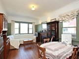 https://images.listonce.com.au/custom/160x/listings/27-henry-street-ringwood-vic-3134/484/00620484_img_03.jpg?HoSljXlNB_A