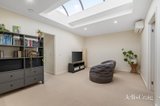 https://images.listonce.com.au/custom/160x/listings/27-herriotts-boulevard-glen-waverley-vic-3150/719/01779719_img_07.jpg?h7gBVZo8S1s