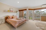 https://images.listonce.com.au/custom/160x/listings/27-herriotts-boulevard-glen-waverley-vic-3150/719/01779719_img_09.jpg?vxIYsBZPWfs