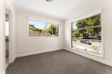 https://images.listonce.com.au/custom/160x/listings/27-heyington-avenue-doncaster-vic-3108/698/01767698_img_02.jpg?rL8XG3f-wco