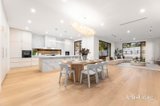 https://images.listonce.com.au/custom/160x/listings/27-hillside-road-mount-waverley-vic-3149/810/01905810_img_05.jpg?9NTCQVCLIw0