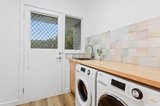 https://images.listonce.com.au/custom/160x/listings/27-hogan-drive-rye-vic-3941/983/01815983_img_02.jpg?VsnkV403FI0