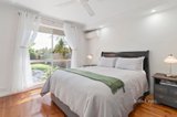 https://images.listonce.com.au/custom/160x/listings/27-holloway-road-croydon-north-vic-3136/006/01586006_img_07.jpg?QrhhBEw_rGc