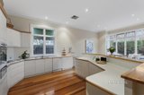 https://images.listonce.com.au/custom/160x/listings/27-hunter-street-malvern-vic-3144/821/01114821_img_11.jpg?U_pqeY6BgBQ