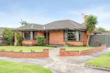 https://images.listonce.com.au/custom/160x/listings/27-jacaranda-avenue-cheltenham-vic-3192/756/01880756_img_01.jpg?tlqdwJxQnBg