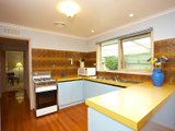 https://images.listonce.com.au/custom/160x/listings/27-joanne-avenue-chirnside-park-vic-3116/202/00620202_img_05.jpg?nD_8ywUUYck