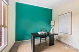 https://images.listonce.com.au/custom/160x/listings/27-kalbar-road-eltham-vic-3095/800/01811800_img_12.jpg?89RLmbTC66I