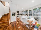 https://images.listonce.com.au/custom/160x/listings/27-kallay-street-croydon-vic-3136/512/01525512_img_09.jpg?hKnkUsQcYPU