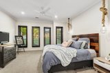 https://images.listonce.com.au/custom/160x/listings/27-kincumber-drive-croydon-vic-3136/133/00584133_img_08.jpg?OuMDV5JANEA