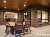 https://images.listonce.com.au/custom/160x/listings/27-kingston-way-mooroolbark-vic-3138/420/01526420_img_16.jpg?9cbkwobf2n8