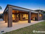 https://images.listonce.com.au/custom/160x/listings/27-kingston-way-mooroolbark-vic-3138/420/01526420_img_17.jpg?x2NJJp8u8zs