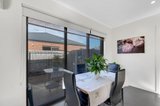 https://images.listonce.com.au/custom/160x/listings/27-koala-court-whittington-vic-3219/647/01698647_img_03.jpg?0HaLJEAas78