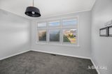 https://images.listonce.com.au/custom/160x/listings/27-lavinia-drive-ballarat-north-vic-3350/802/01937802_img_06.jpg?xkn-7oDrYmA