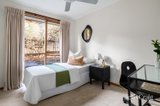 https://images.listonce.com.au/custom/160x/listings/27-leane-drive-eltham-vic-3095/708/01933708_img_10.jpg?0z67iktlWPU