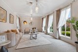 https://images.listonce.com.au/custom/160x/listings/27-lemana-crescent-mount-waverley-vic-3149/512/01717512_img_02.jpg?95vmlCXSHa4