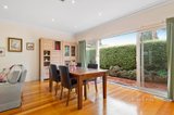 https://images.listonce.com.au/custom/160x/listings/27-lilian-street-nunawading-vic-3131/873/00990873_img_05.jpg?qkmDX0Shtes