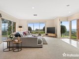 https://images.listonce.com.au/custom/160x/listings/27-lily-road-lilydale-vic-3140/785/01525785_img_10.jpg?_1oS5H2G8Jw