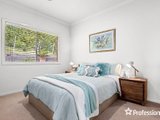 https://images.listonce.com.au/custom/160x/listings/27-lily-road-lilydale-vic-3140/785/01525785_img_15.jpg?rsrMZpNJ_Kk