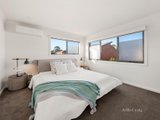 https://images.listonce.com.au/custom/160x/listings/27-meryl-street-doncaster-east-vic-3109/344/01109344_img_05.jpg?swzPNkafb-I