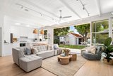 https://images.listonce.com.au/custom/160x/listings/27-mills-street-hampton-vic-3188/582/01680582_img_22.jpg?YhfXtW7OM1Y