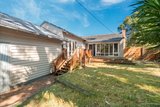 https://images.listonce.com.au/custom/160x/listings/27-nelson-street-ringwood-vic-3134/252/01979252_img_05.jpg?zl4P4LILPJ4