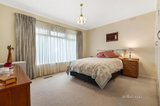 https://images.listonce.com.au/custom/160x/listings/27-norfolk-circuit-doncaster-vic-3108/004/01559004_img_05.jpg?Akc-eJQpZns