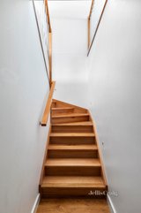 https://images.listonce.com.au/custom/160x/listings/27-orr-street-heidelberg-heights-vic-3081/176/01227176_img_09.jpg?uU-bUlGJuZQ