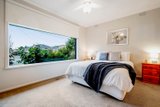 https://images.listonce.com.au/custom/160x/listings/27-palm-beach-crescent-mount-waverley-vic-3149/161/01916161_img_04.jpg?nH193YKS4tY