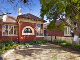 https://images.listonce.com.au/custom/160x/listings/27-park-street-st-kilda-west-vic-3182/714/01087714_img_01.jpg?XmU5aBMZsOE