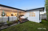 https://images.listonce.com.au/custom/160x/listings/27-pasadena-crescent-bentleigh-east-vic-3165/899/01781899_img_17.jpg?t--krERSH9A