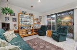 https://images.listonce.com.au/custom/160x/listings/27-ramble-crescent-croydon-vic-3136/563/01520563_img_02.jpg?dD9gVXeRBRo