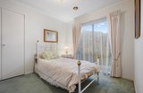 https://images.listonce.com.au/custom/160x/listings/27-ramble-crescent-croydon-vic-3136/563/01520563_img_08.jpg?xPrHrYNwWRM