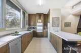 https://images.listonce.com.au/custom/160x/listings/27-regent-street-mount-waverley-vic-3149/768/01800768_img_09.jpg?lQiUq2RCZ0g
