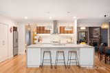 https://images.listonce.com.au/custom/160x/listings/27-reserve-avenue-mitcham-vic-3132/989/01741989_img_04.jpg?TRrpSsA7wvI