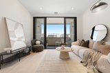 https://images.listonce.com.au/custom/160x/listings/27-robertson-road-nunawading-vic-3131/598/01900598_img_02.jpg?K0X5oaLC6Rs