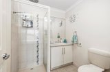 https://images.listonce.com.au/custom/160x/listings/27-roseview-way-st-albans-park-vic-3219/072/01350072_img_11.jpg?adkbhtXyWLw