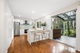 https://images.listonce.com.au/custom/160x/listings/27-savanna-drive-mooroolbark-vic-3138/739/01954739_img_05.jpg?vejCBCkzgbw