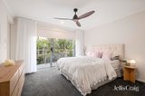 https://images.listonce.com.au/custom/160x/listings/27-savanna-drive-mooroolbark-vic-3138/739/01954739_img_08.jpg?iQANY29UdqA