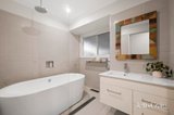 https://images.listonce.com.au/custom/160x/listings/27-savanna-drive-mooroolbark-vic-3138/739/01954739_img_13.jpg?40838uhSmWw