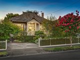 https://images.listonce.com.au/custom/160x/listings/27-scott-street-kew-vic-3101/174/00829174_img_01.jpg?flSK7etYKQ0