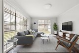 https://images.listonce.com.au/custom/160x/listings/27-shannahan-drive-bell-park-vic-3215/071/01929071_img_05.jpg?WgnrI9746dg