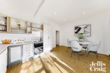 https://images.listonce.com.au/custom/160x/listings/27-smart-street-hawthorn-vic-3122/340/01722340_img_04.jpg?rMK2hZKtORE