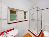 https://images.listonce.com.au/custom/160x/listings/27-smith-road-camberwell-vic-3124/847/01768847_img_05.jpg?qMoN1GXU41k